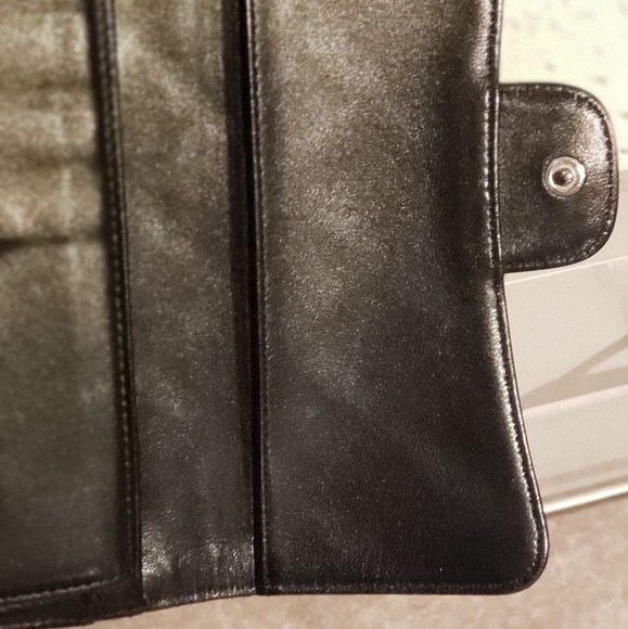 ***SOLD***100% Authentic Chanel Lambskin Long Flap - Picture 8 of 17